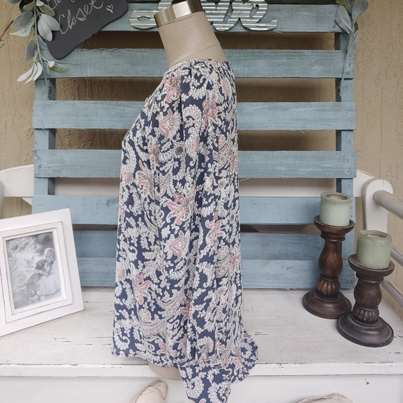 ♥SOLD♥⭐LOFT Buy 3 get 1 free! - Picture 5 of 5